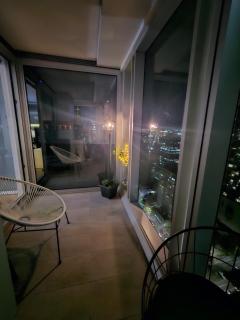 Home Stay - Stay with your Host in CBD - 8