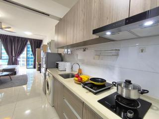 Central Park 2Pax Relaxing Stylish Studio By STAY - 5