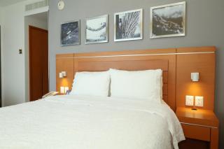 Hampton Inn & Suites by Hilton Paraiso - 6