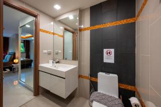 C-View Residence by Apartwell - 7