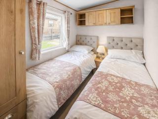 Platinum Collection - 3 - Uk51704 - 1