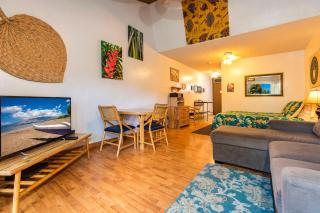 Kihei Bay Surf #253 Studio Amazing Sunsets, Near Beach, Shared Hot Tub, Great Rates - 4