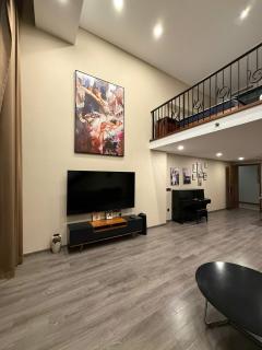 Luxury Duplex Apartment with the Bridge view - 4