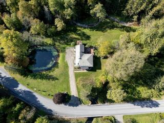 Charming Pet-Friendly Getaway with Deck & Nature Views in East Meredith, New York - 2