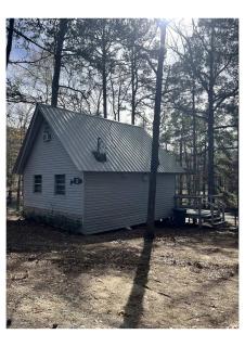 Cozy Loft Cabin with Private Pond Views Near Zwolle Louisiana - 6