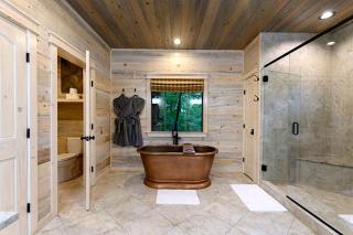 Cozy Adventure Cabin with Hot Tub & Arcade Near Broken Bow Lake, Hochatown OK - 5