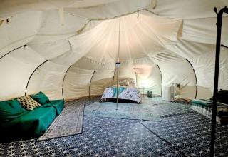 Scenic Glamping Tent Stay with Cozy Lounge Space in Smithville, Texas - 7