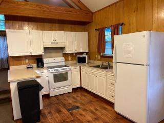 Family-Friendly Pondside Cabin with Fountain Views Near Zwolle, Louisiana - 7