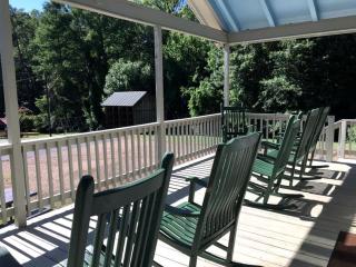 Spacious Lakeview Lodge & Cabin Combo with Fishing Pier Access near Zwolle, Louisiana - 8