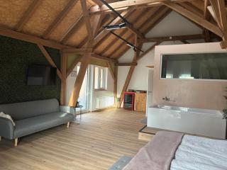 Flohrs Wein-Spa - 8