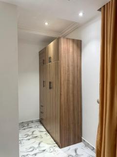 Royal Majesty Luxury Apartments - 3