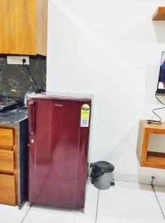 Simple city Loft with quite surroundings - 7