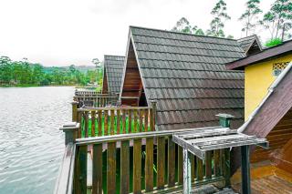 RedDoorz at ADDA Cabin Pengalengan - 4