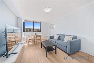 South Perth Gem Minutes to City & Foreshore - 1