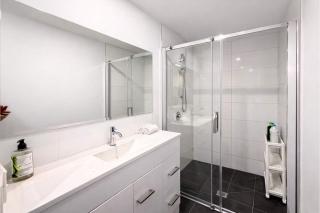 Brunswick Convenience 1BR Home - 7