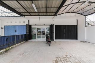 RedDoorz at Pandu Raya Bogor by Madam M Place - 2