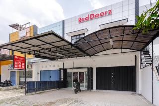 RedDoorz at Pandu Raya Bogor by Madam M Place - 8