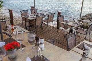 Den Laman Shark spacious Oceanview apartment - 3