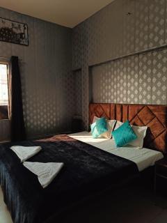 The Mystery Hostel - 7