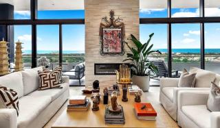 Grand 2-Bedroom Penthouse with Panoramic Water Views - 5