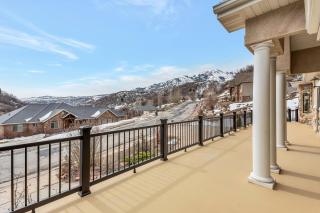 Luxury Mountain Estate w Views 6BR Near Ski Resorts - 6