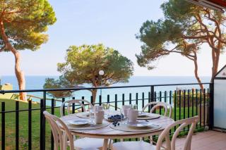 Seafront Views Apartment in Platja d'Aro - 0