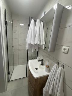 Angelina - Jakišnica - 5