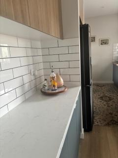 Luxury Sunbury Retreat - 2