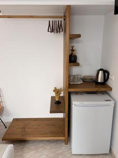 Theodora Rooms - 4