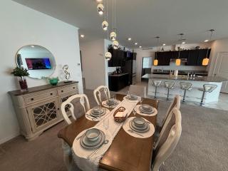 2023 NEW Built Convenient Quiet Near Strip 5BR 5BA - 4