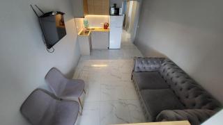 Stylish one-bedroom apartment - 1