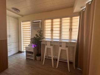 J&M Homestay - 24th Floor City & Mt Apo View Near Roxas Night Market - 2