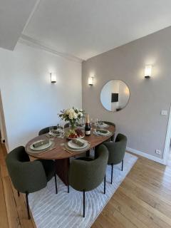 CIA - Champs Élysées Delight - Paris - 6