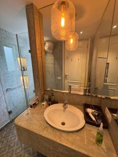 Stylish 6BHK Villa w Pvt Pool and Garden - 3