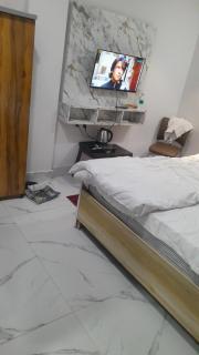 Hotel Mahendra Inn - 2