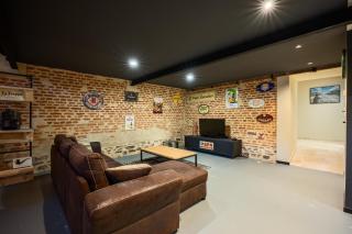 Le Magasin à Poudre - 2