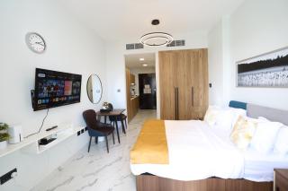 Central Stay Studio Apartment near Cleveland and Abu Dhabi Mall - Abu Dhabi - 4