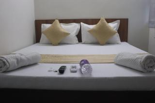 Hotel Savera INN - 9