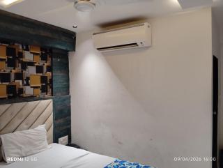 Hotel Pinnacle Sky - 3