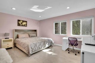 Family 4BR Home 15 min to Disneyland & Beach - 8