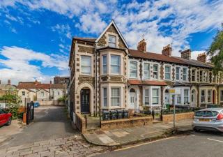 City Centre Apartment 7 min walk to Principality - 6