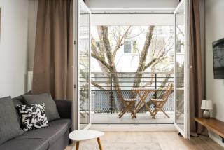 Rondo Wiatraczna Harmony Apartment by BookingHost - 7