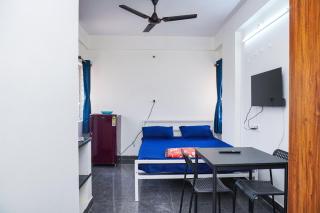 Cozy 1Rk 2km From Hosa Road Metro 405 - 9