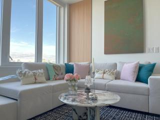 Luxurious Panoramic Skyline Penthouse 2Bedrooms Suites CN Toronto Downtown - 2