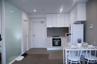 West Melbourne Apartment - Near CBD - 9