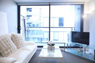 West Melbourne Apartment - Near CBD - 5