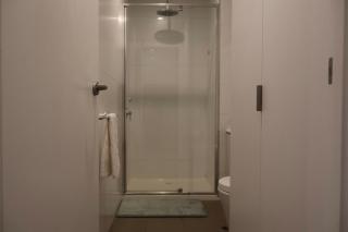 West Melbourne Apartment - Near CBD - 2