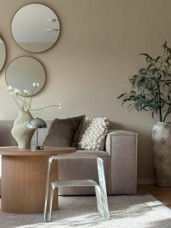 Modern and stylish home - 1