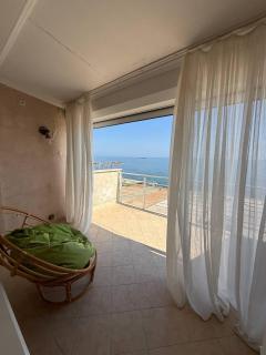 Будинок на березі моря, Совіньон причал - 5