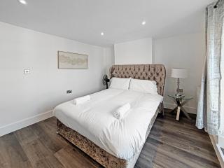 Bletchley Retreat - 3